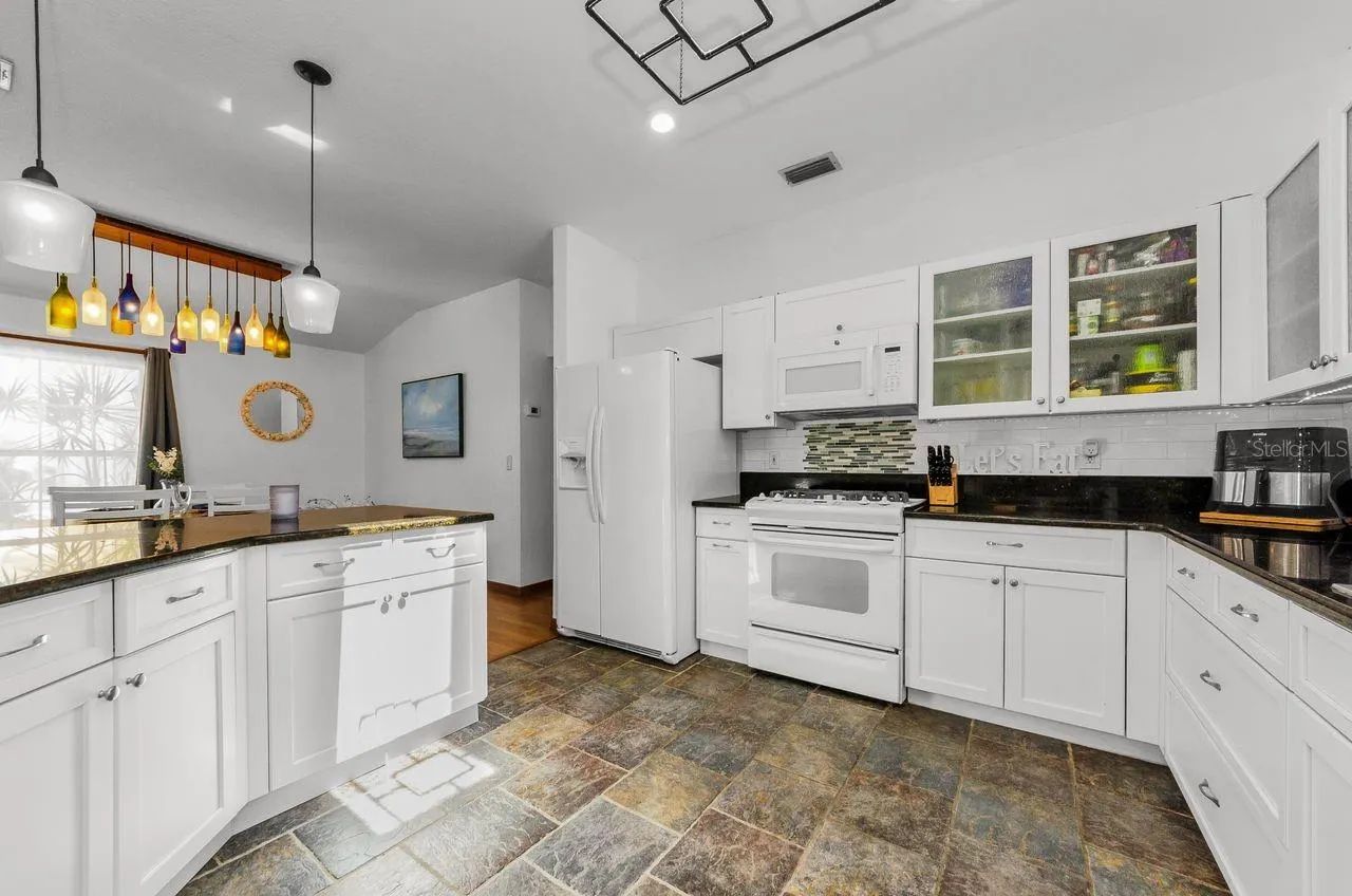 1611 GULF BEACH BLVD