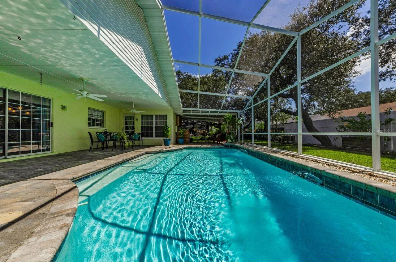1611 GULF BEACH BLVD
