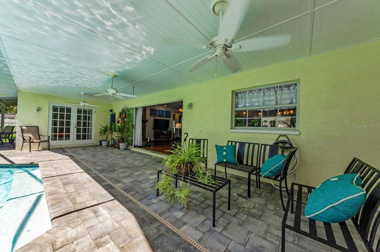 1611 GULF BEACH BLVD