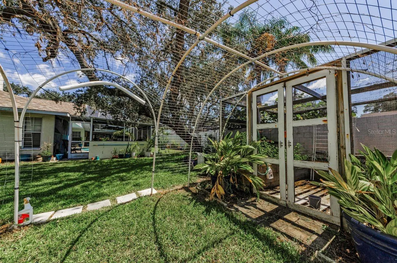 1611 GULF BEACH BLVD