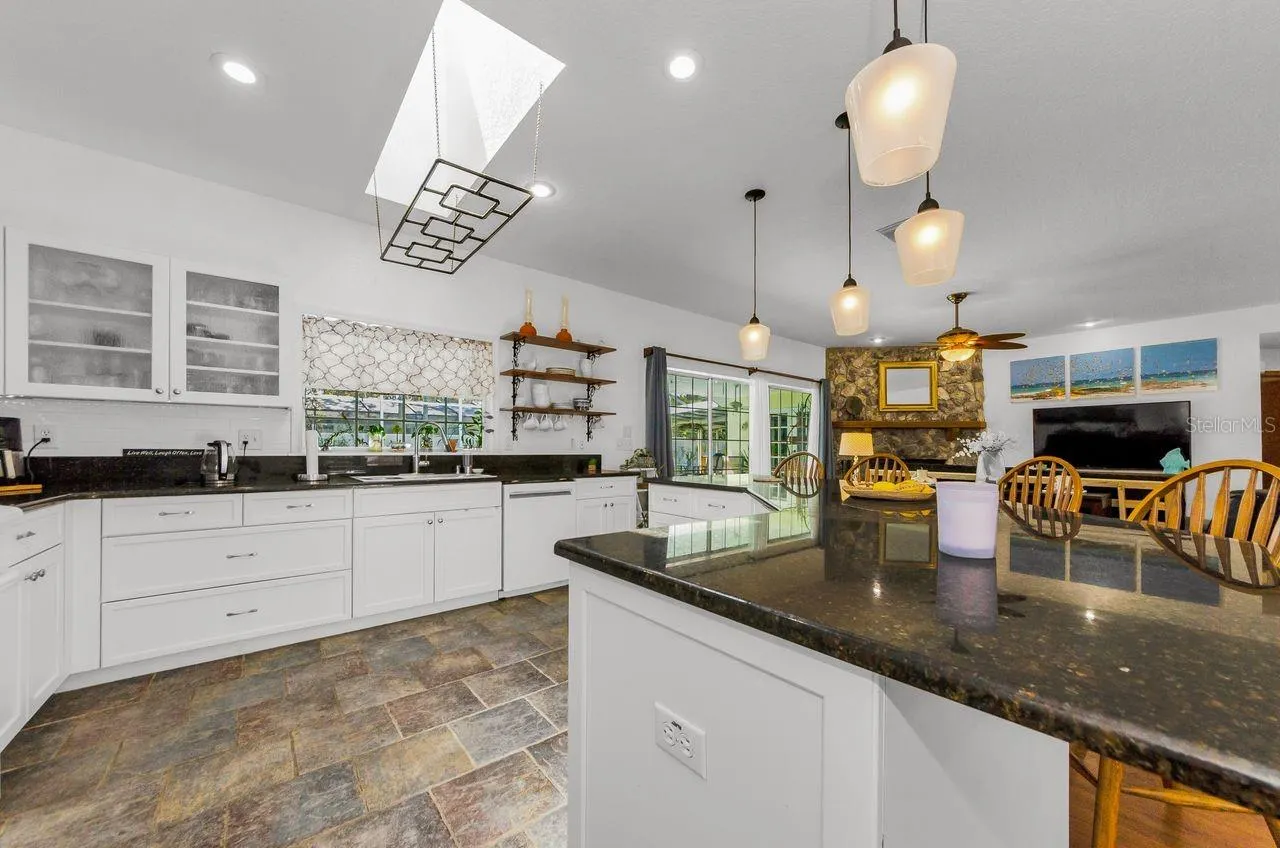1611 GULF BEACH BLVD