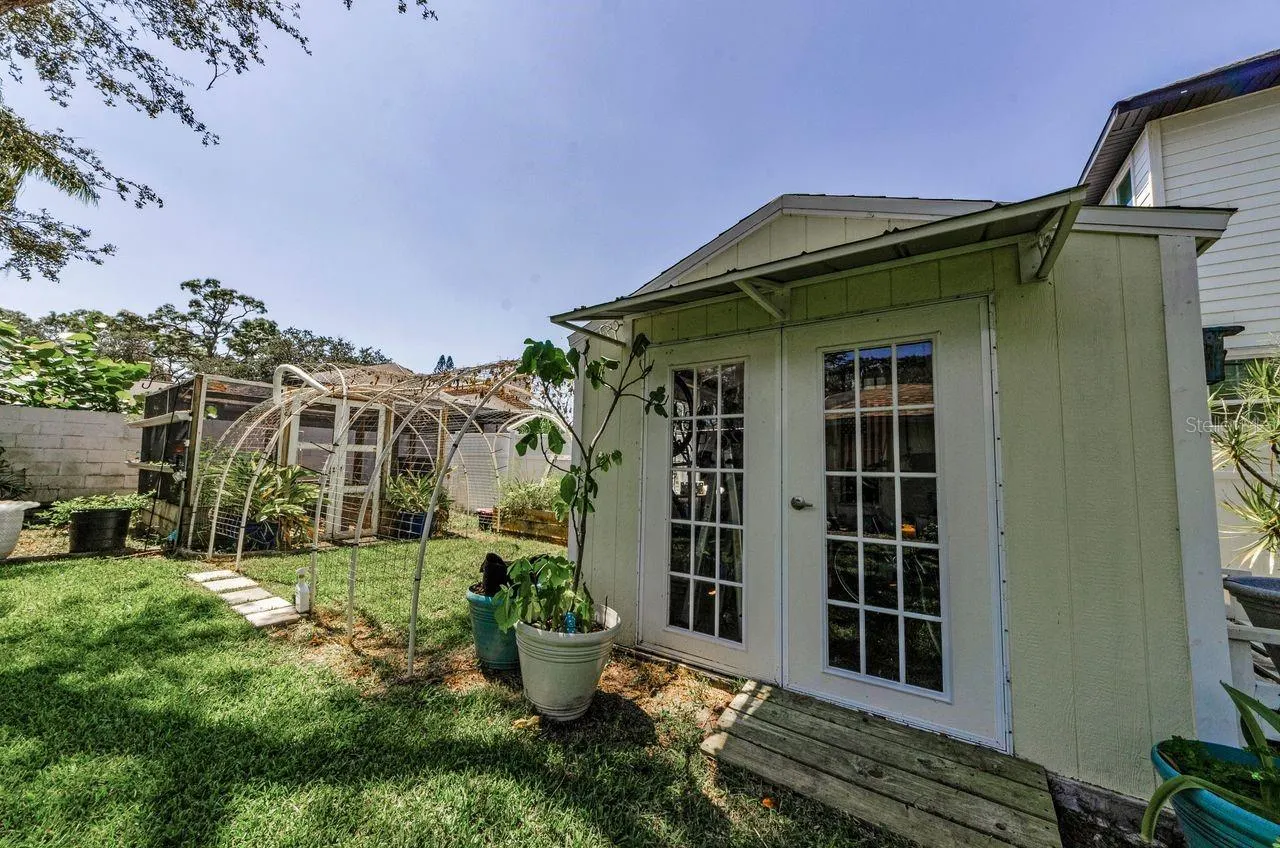 1611 GULF BEACH BLVD