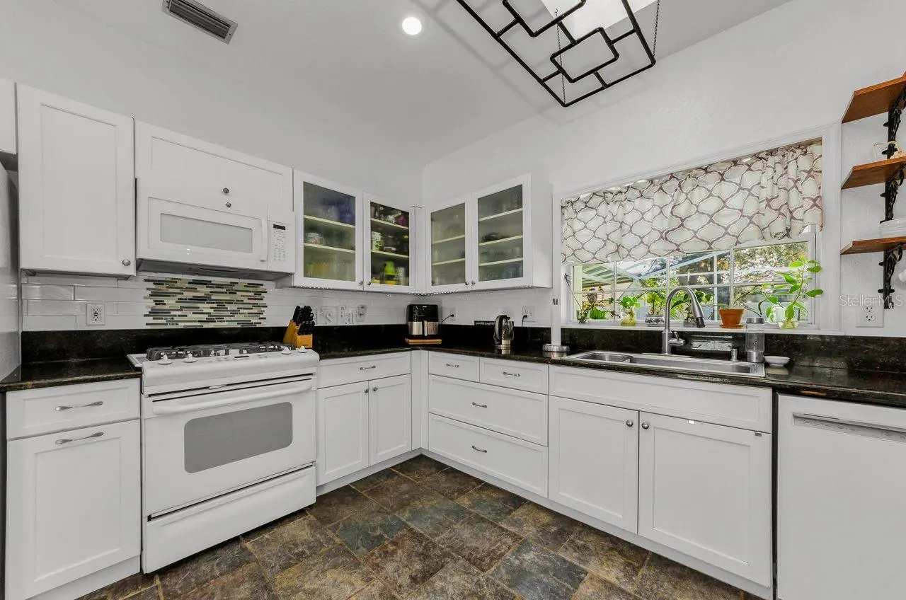 1611 GULF BEACH BLVD