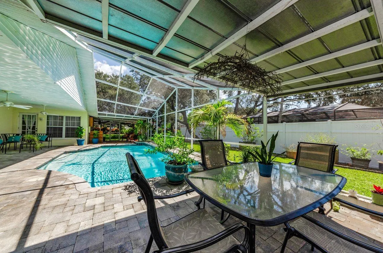 1611 GULF BEACH BLVD