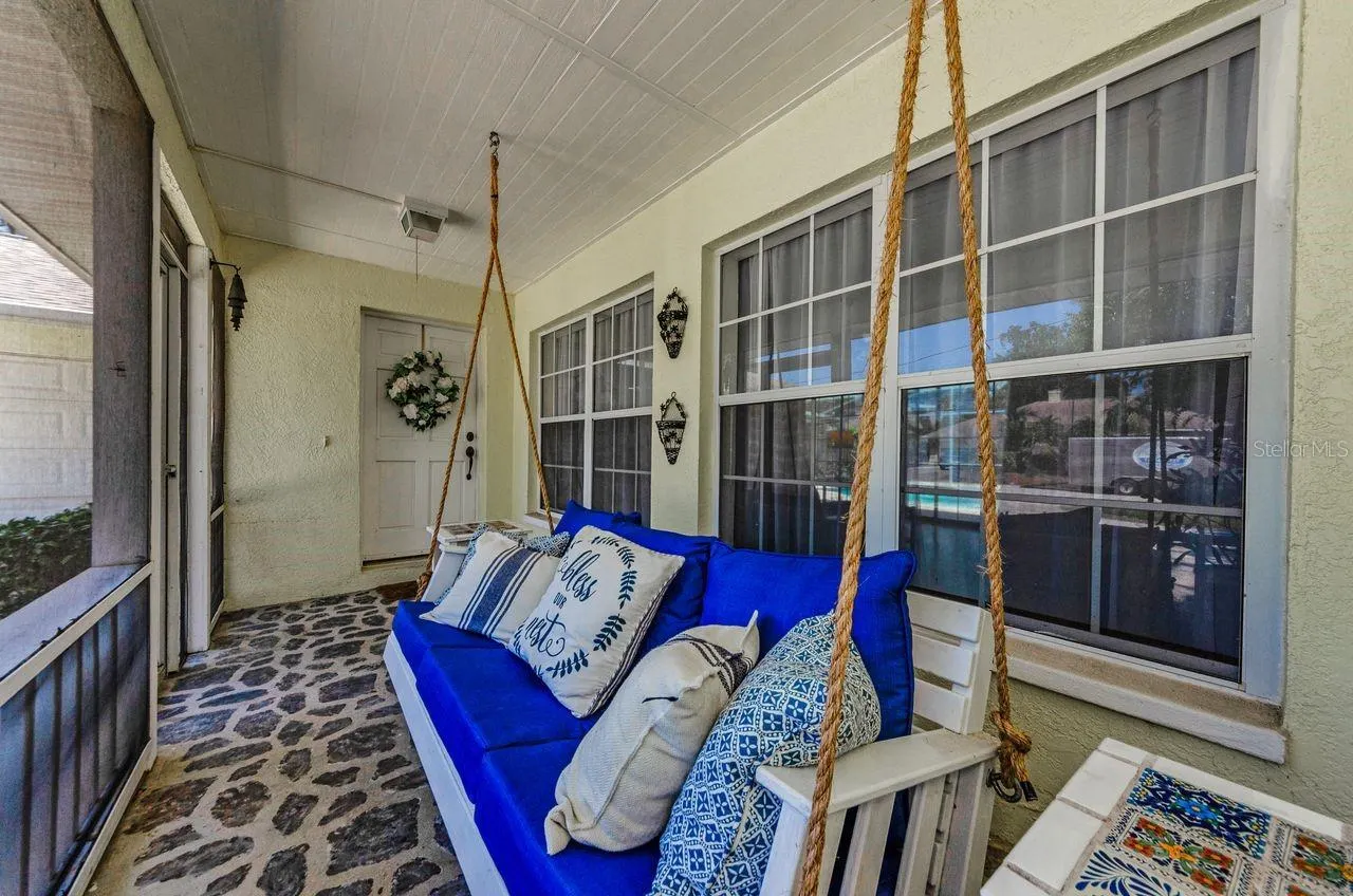 1611 GULF BEACH BLVD