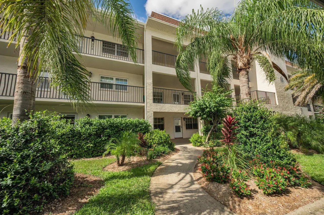 860 VIRGINIA ST #105, #105