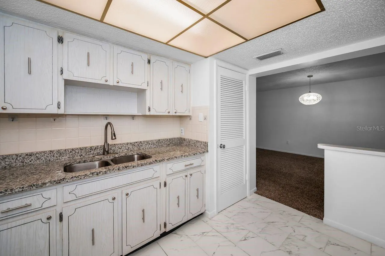 860 VIRGINIA ST #105, #105
