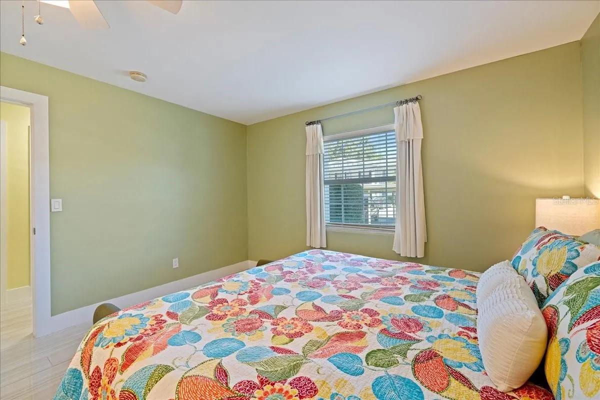 200 GLENNES LN #108, #108