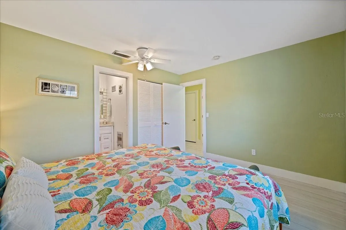 200 GLENNES LN #108, #108