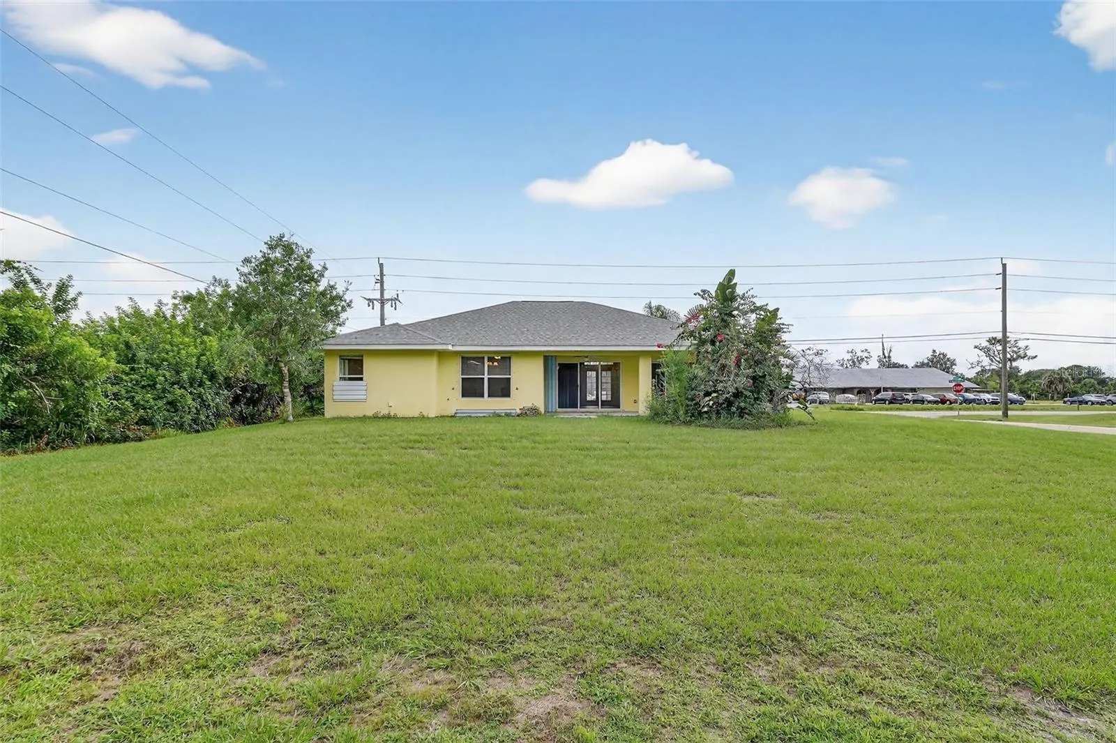 3447 LOVELAND BLVD