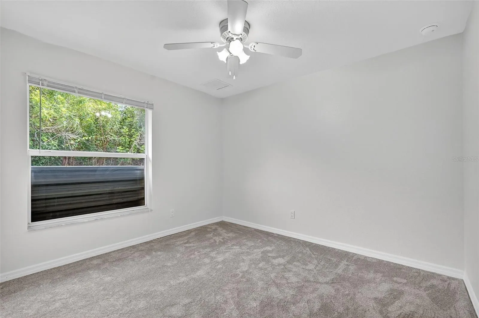 3447 LOVELAND BLVD
