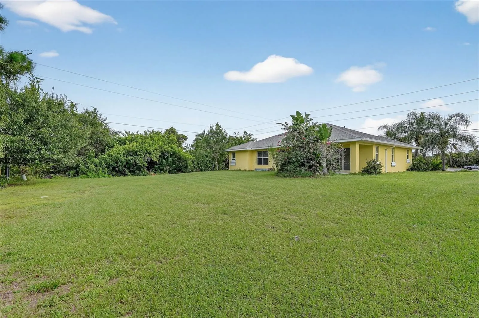 3447 LOVELAND BLVD