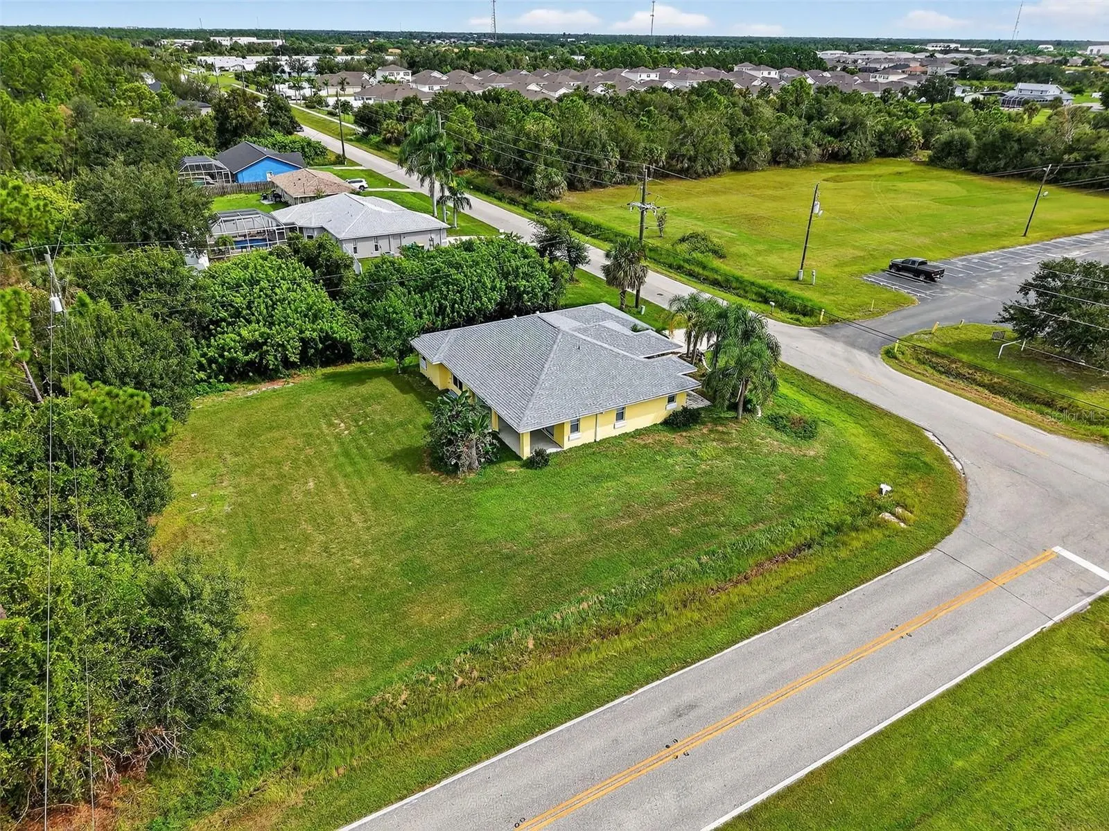 3447 LOVELAND BLVD