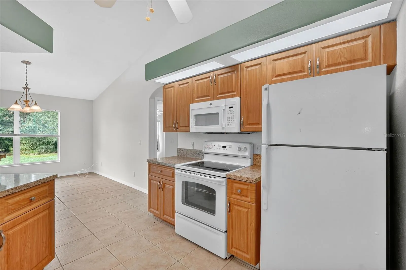 3447 LOVELAND BLVD