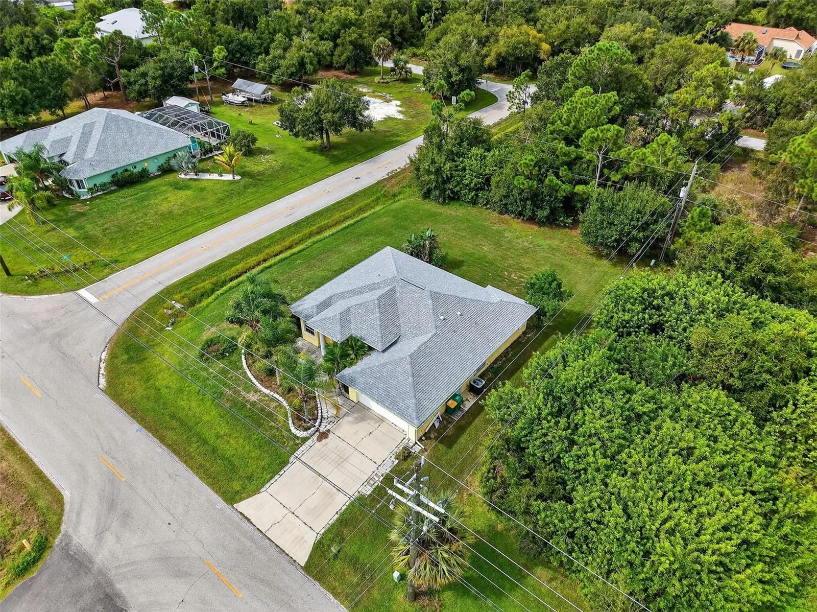 3447 LOVELAND BLVD