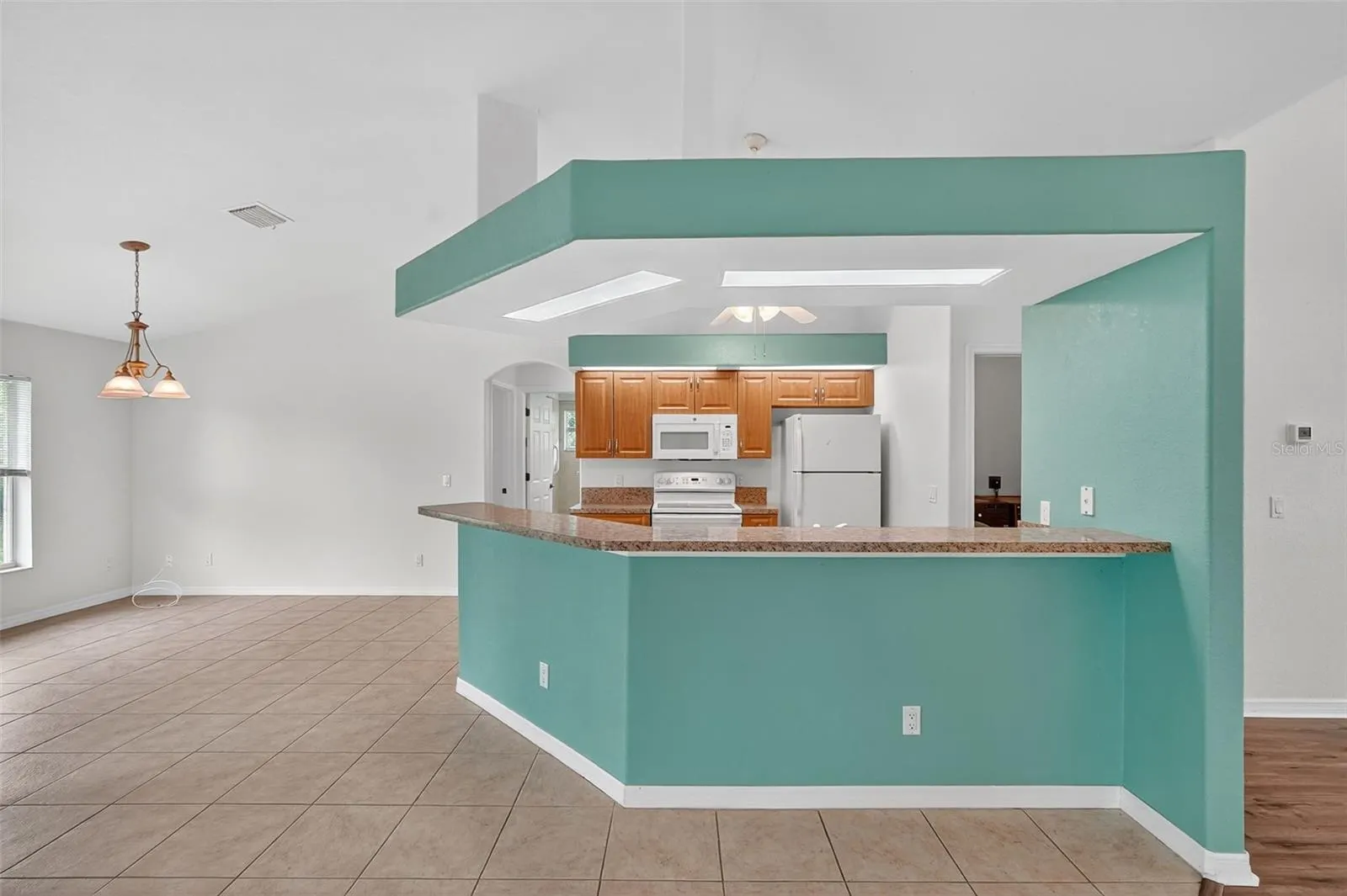 3447 LOVELAND BLVD