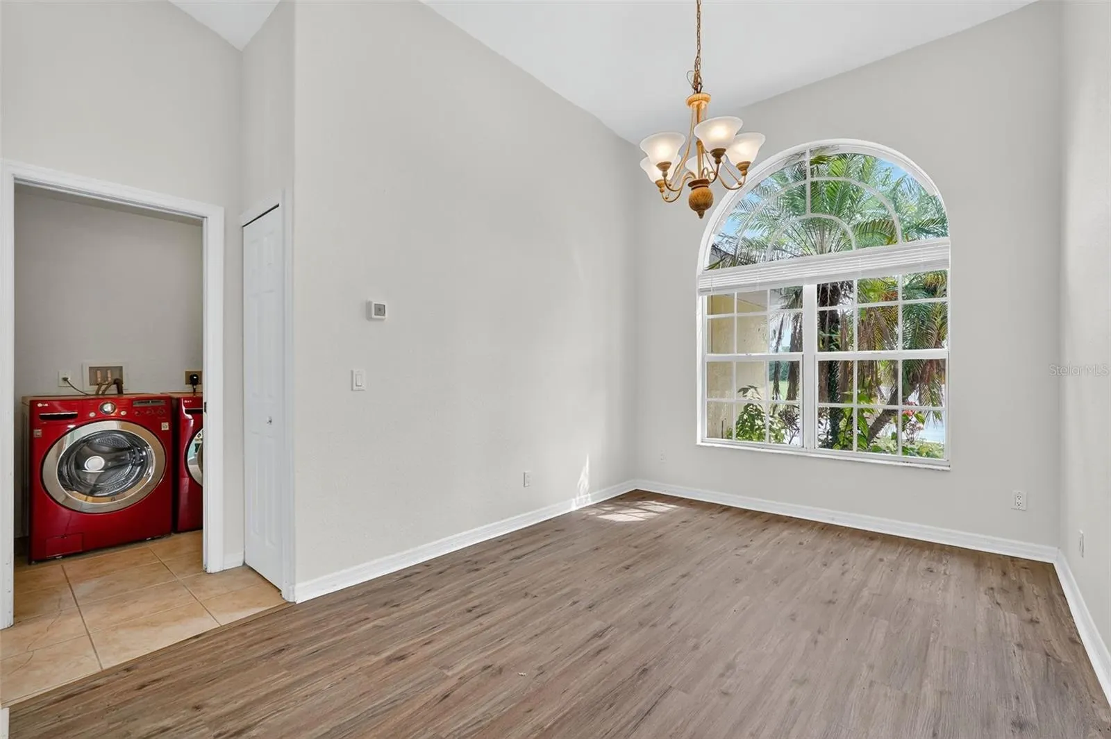 3447 LOVELAND BLVD