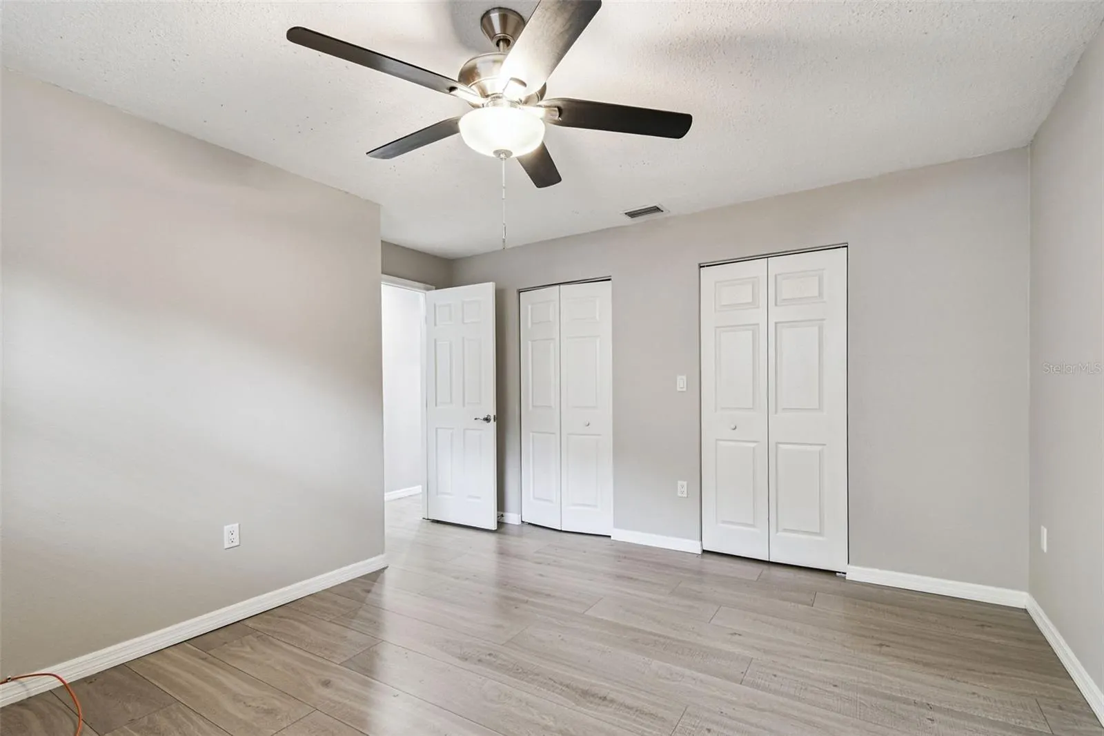 2504 GULFBREEZE CIR
