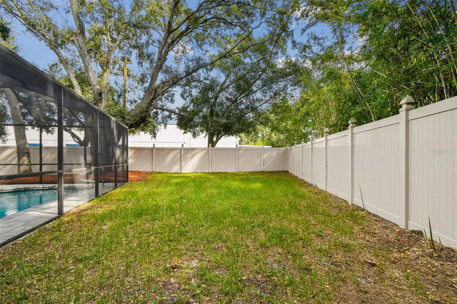 2504 GULFBREEZE CIR