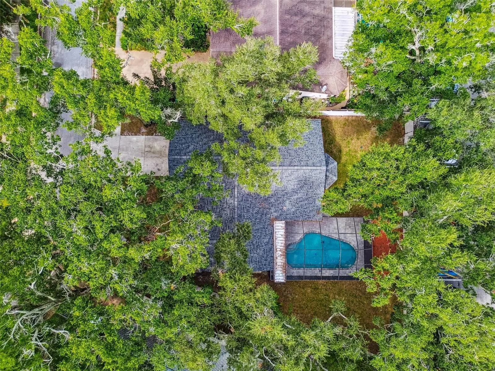 2504 GULFBREEZE CIR