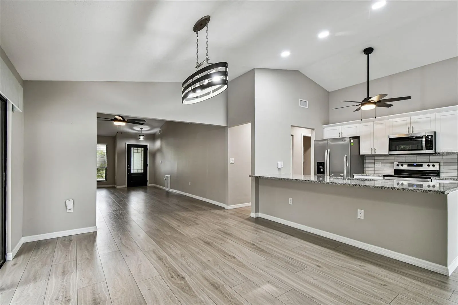 2504 GULFBREEZE CIR