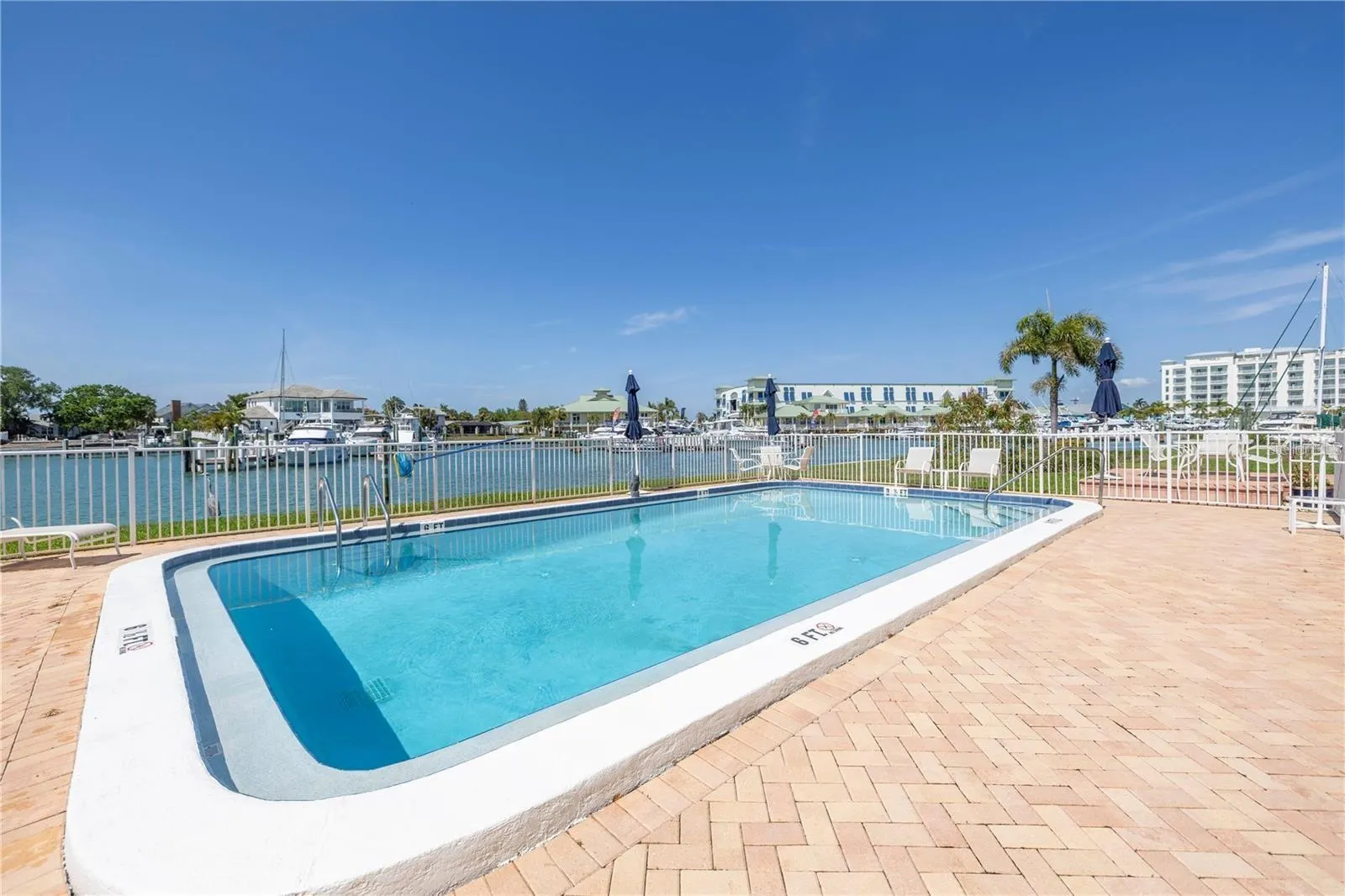 340 PINELLAS BAYWAY S #306, #306