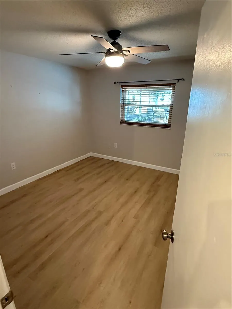109 TIMBER CIR