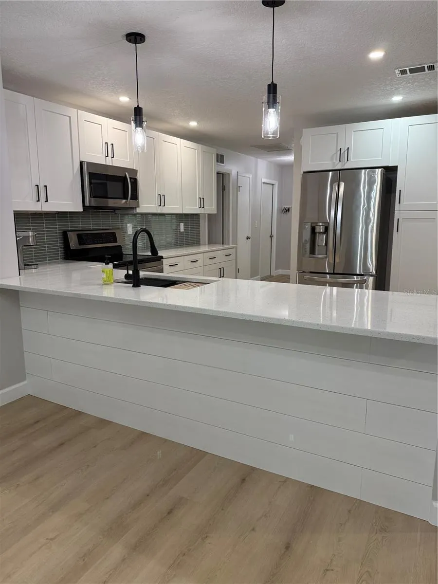 109 TIMBER CIR
