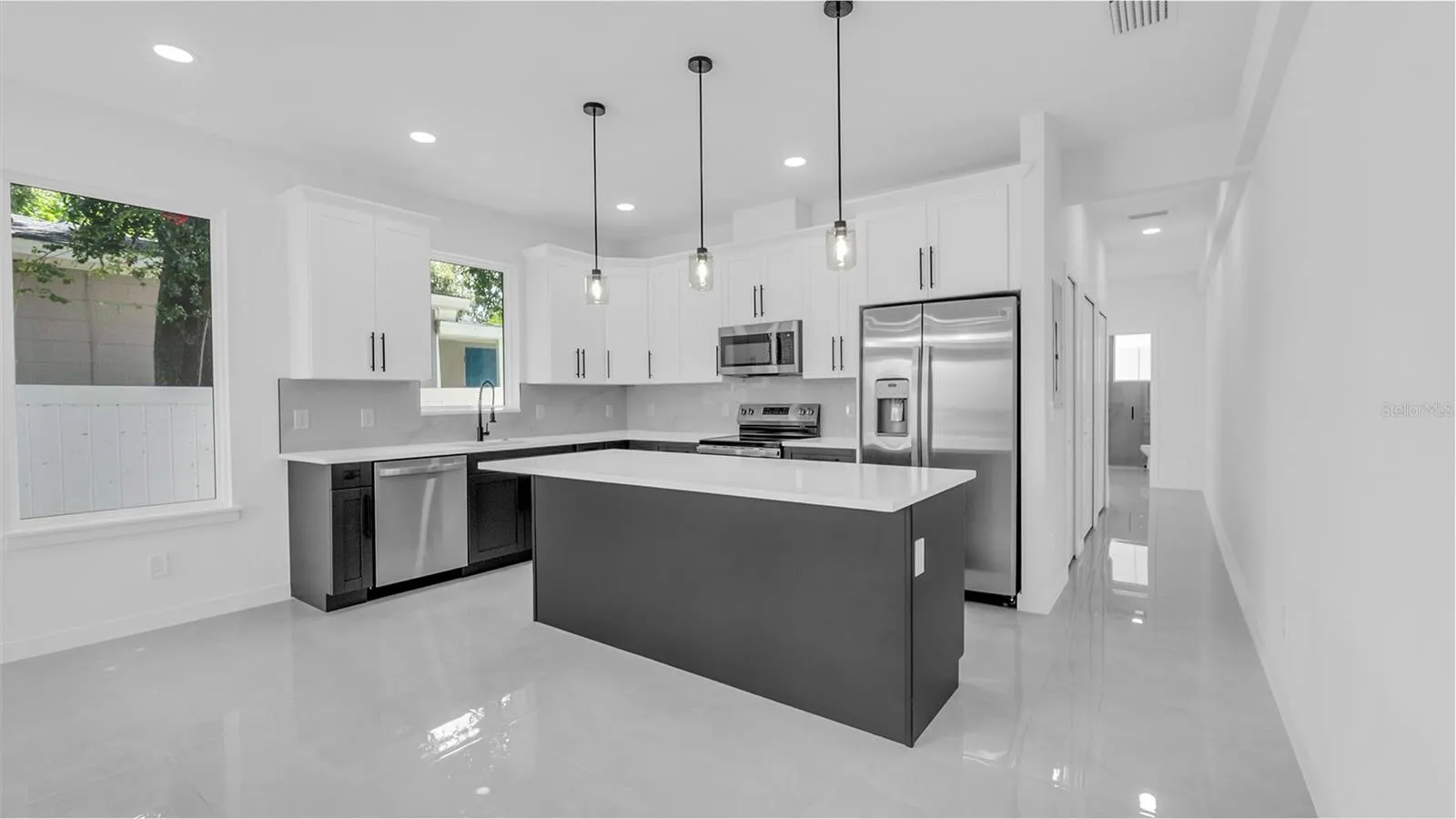 4808/4810 22ND AVE N