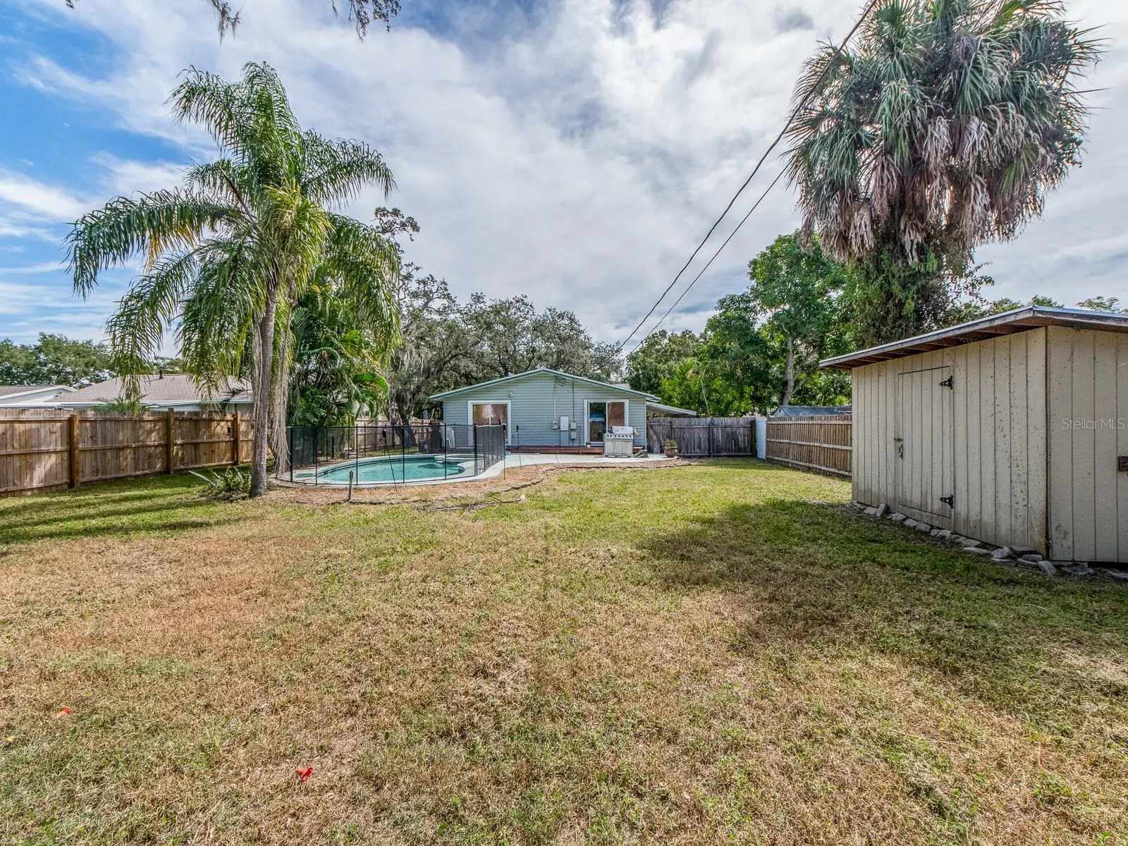530 SKYVIEW AVE