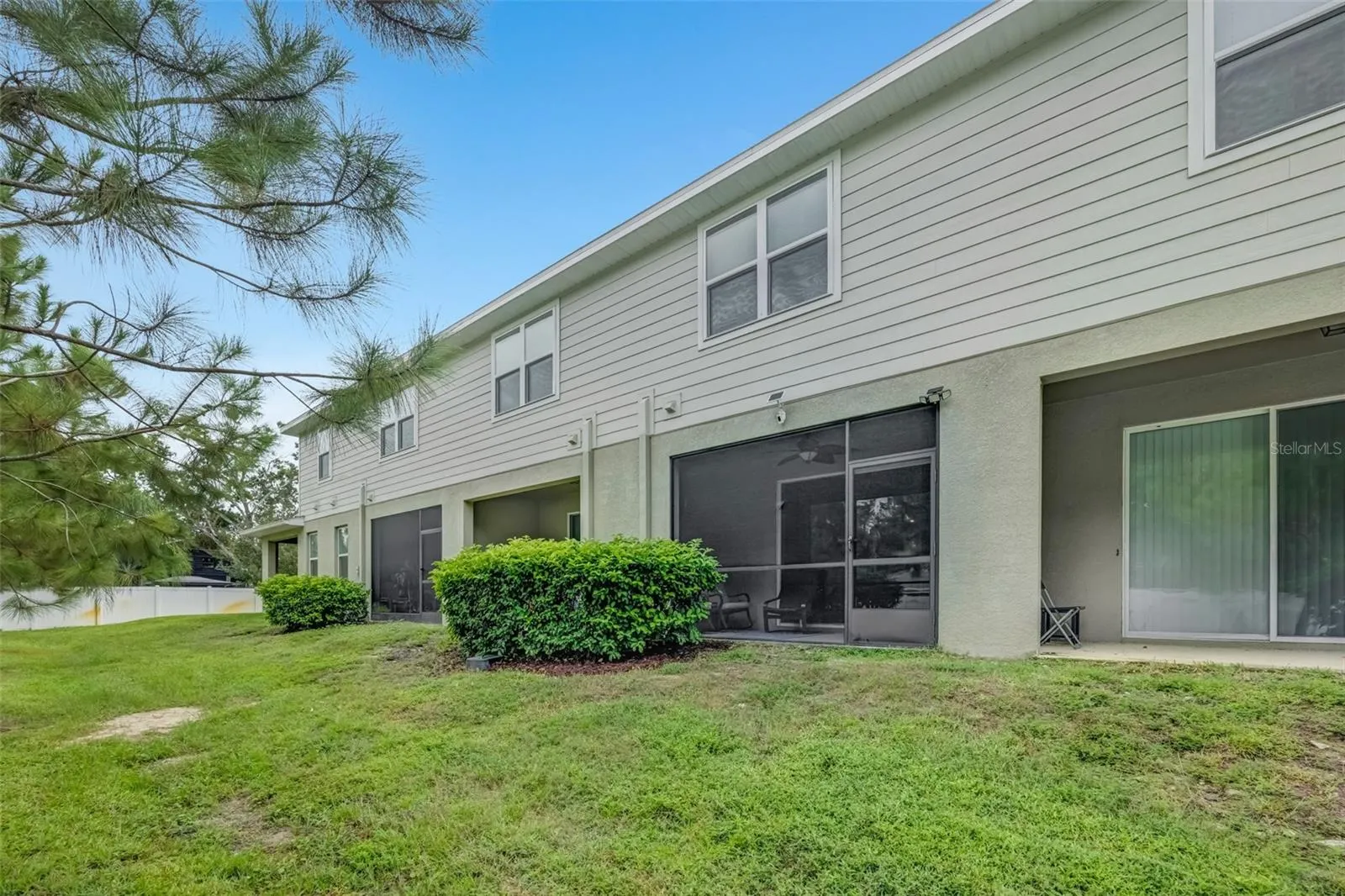 2110 LACEFLOWER DR