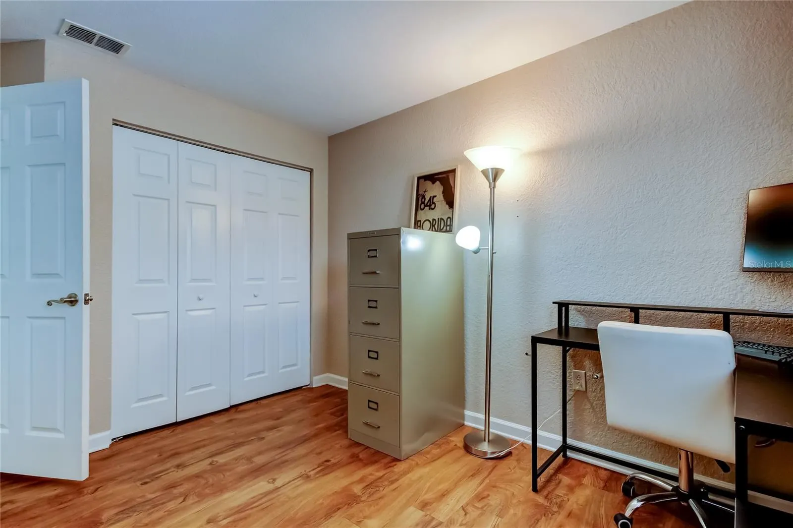 12261 SAILWINDS DR #203, #203