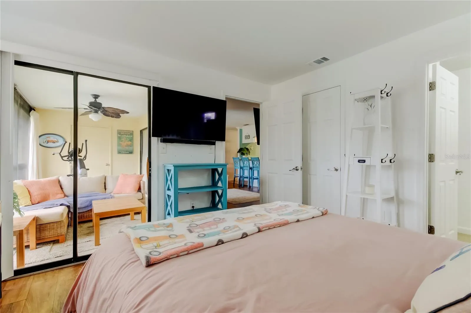 12261 SAILWINDS DR #203, #203