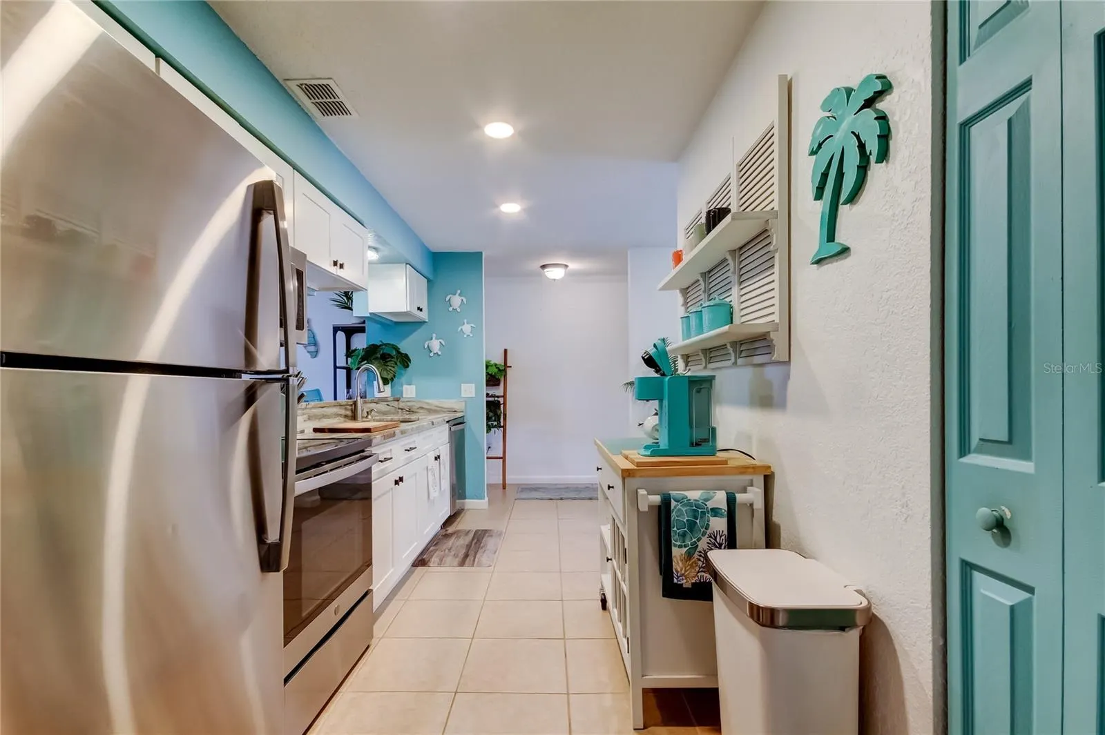 12261 SAILWINDS DR #203, #203