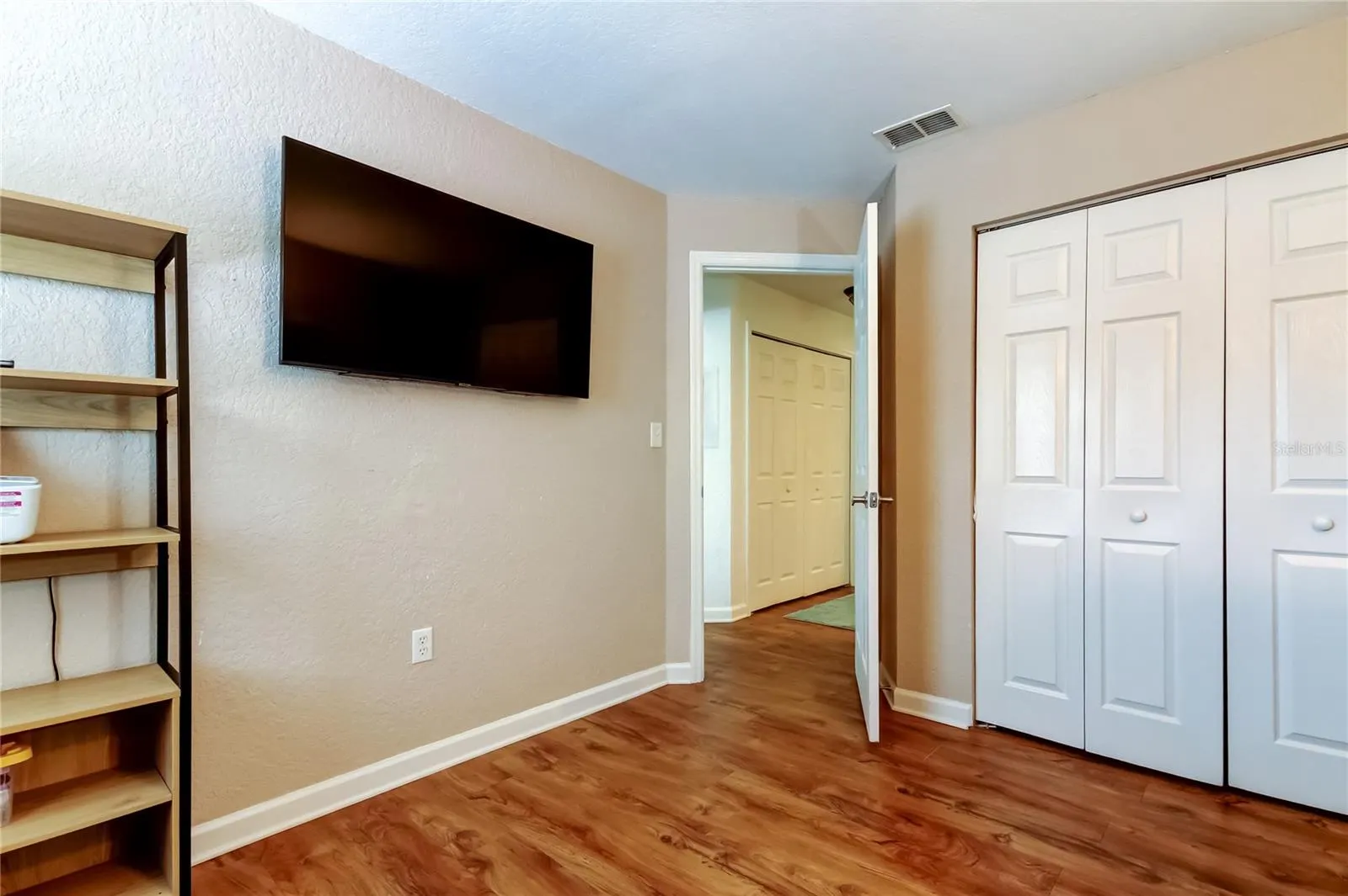 12261 SAILWINDS DR #203, #203