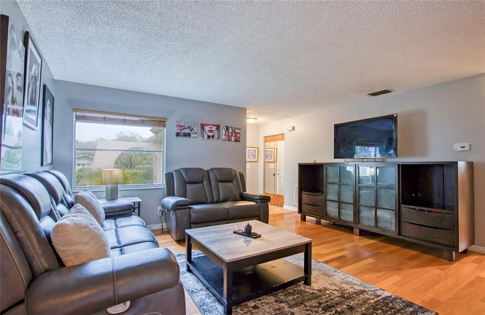 1007 VINEYARD CT