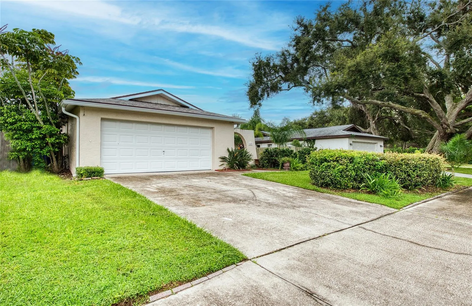 1007 VINEYARD CT