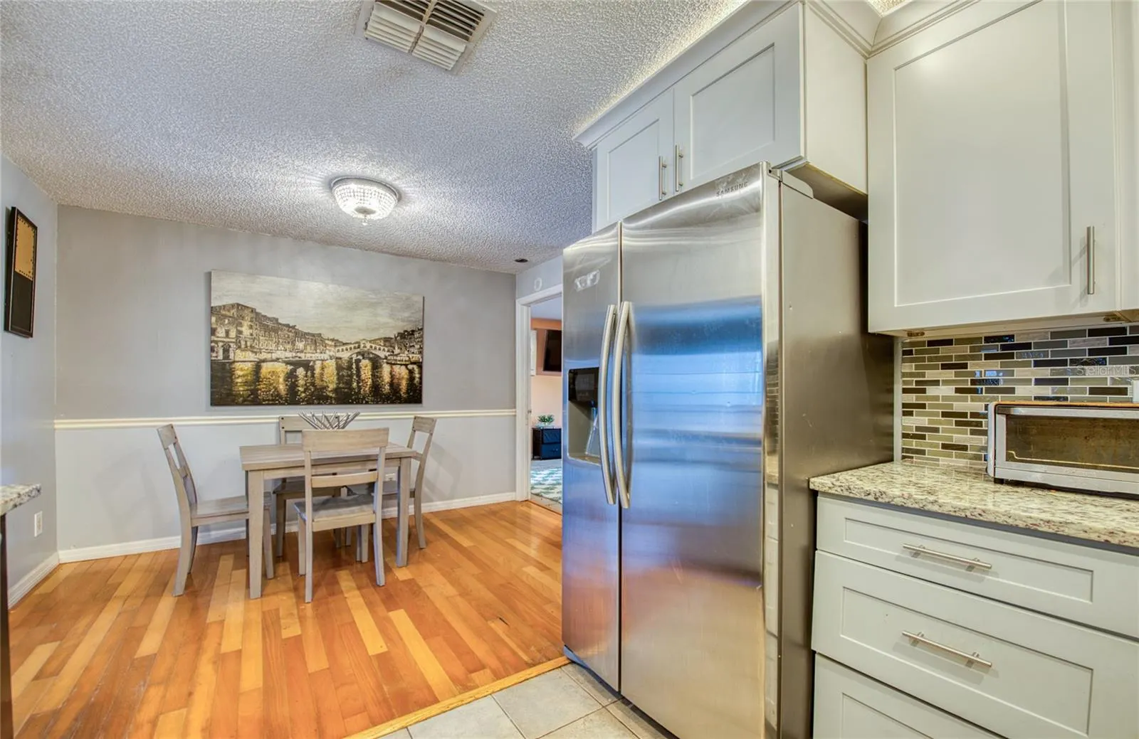 1007 VINEYARD CT