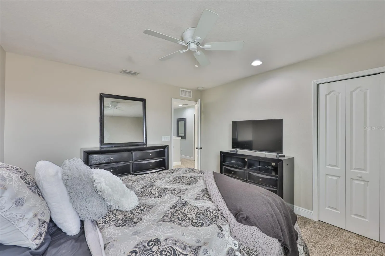 11164 SPRING POINT CIR
