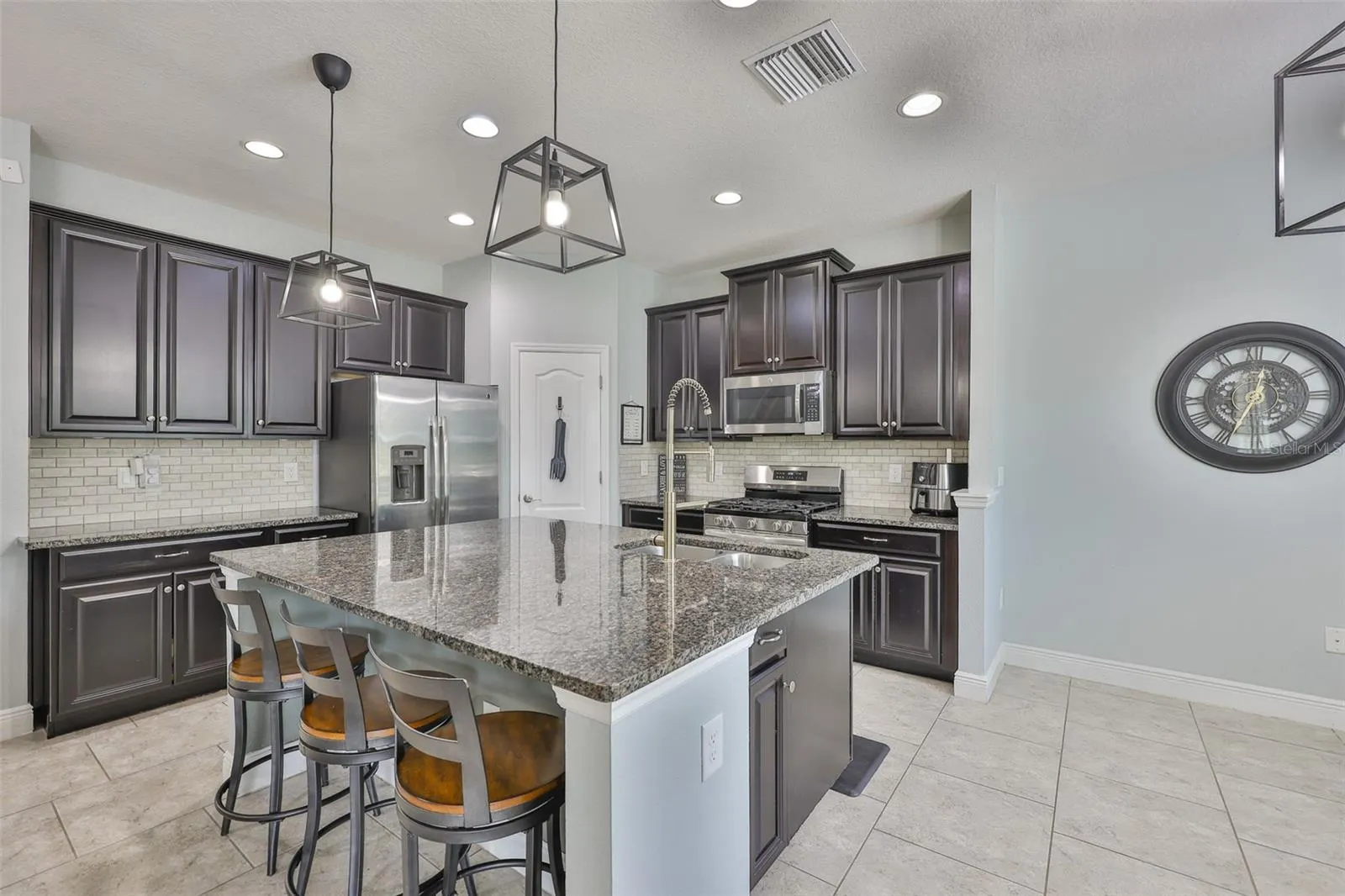 11164 SPRING POINT CIR