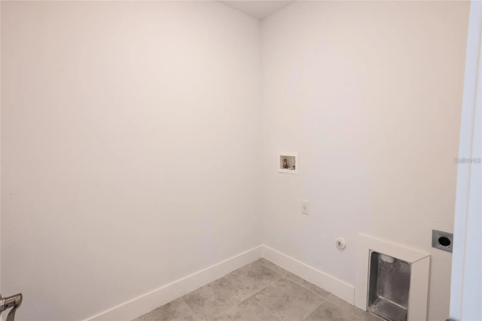 479 WINWOOD CT