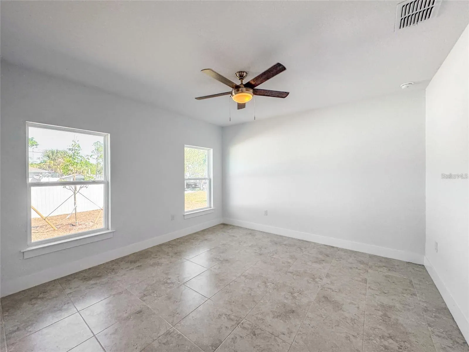 22442 PEACHLAND BLVD