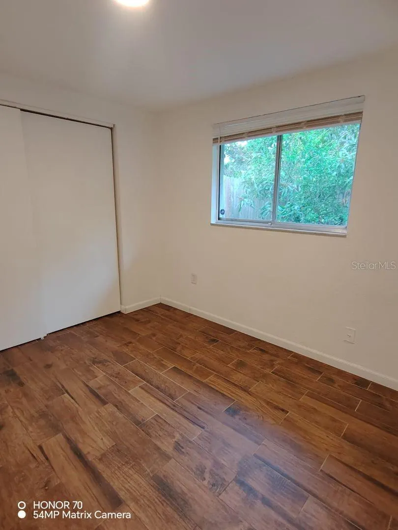 1103 33RD AVE W