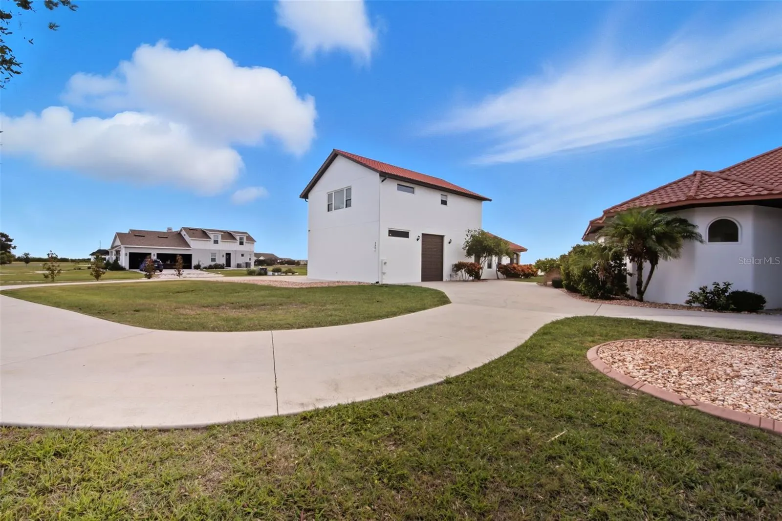 3215 GULF CITY RD