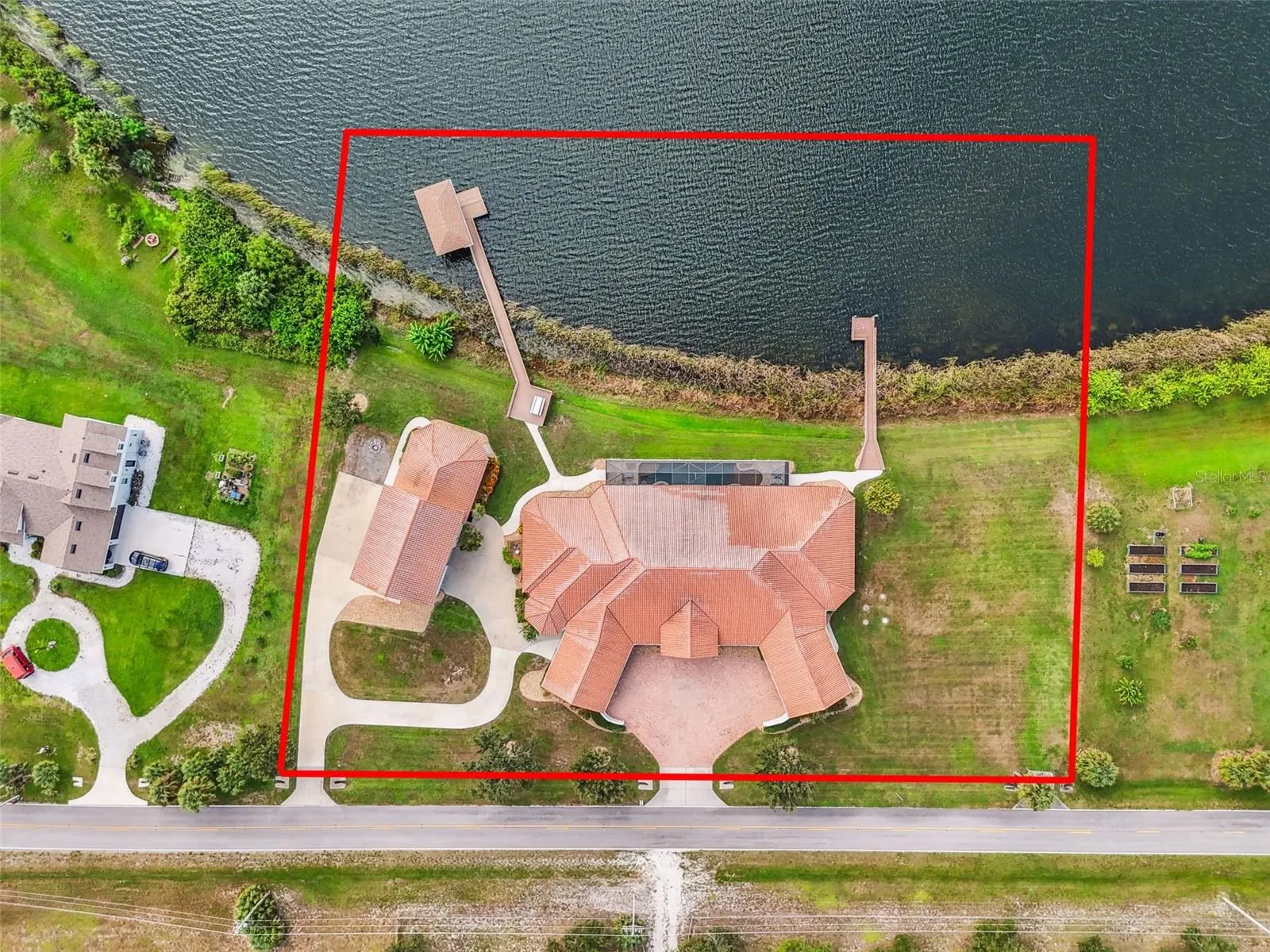 3215 GULF CITY RD