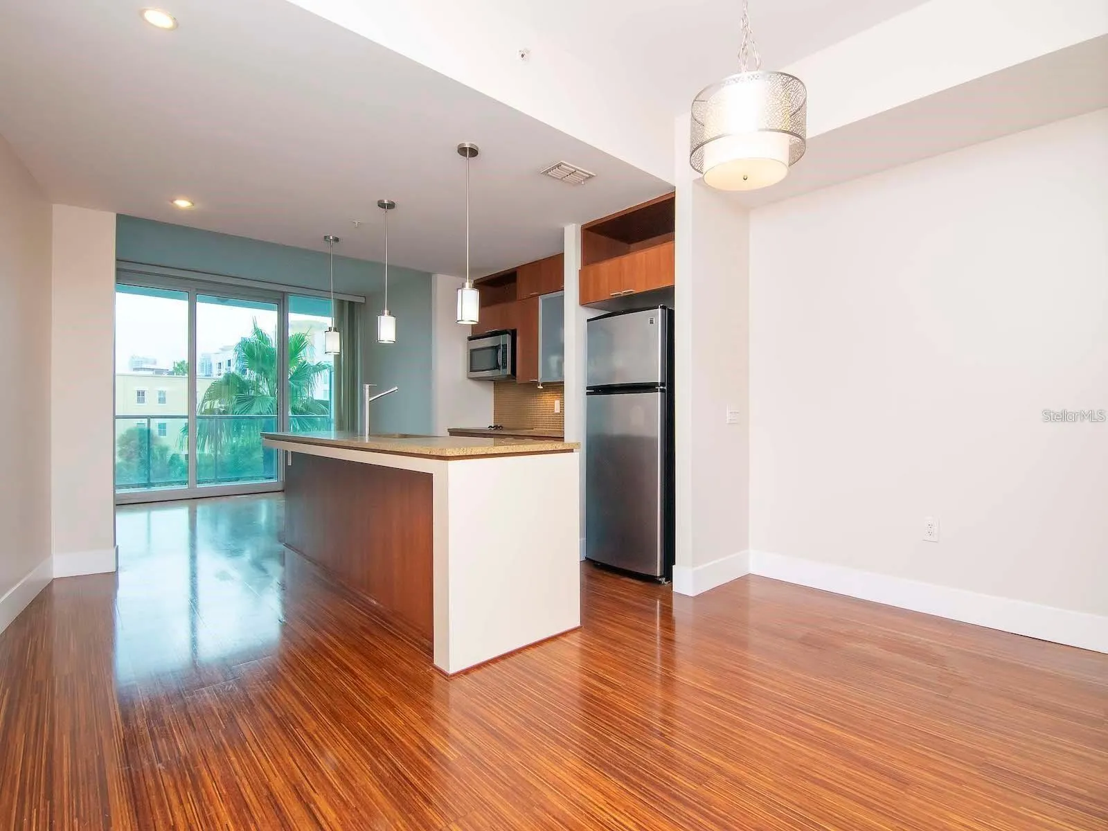 111 N 12TH ST #1413, #1413