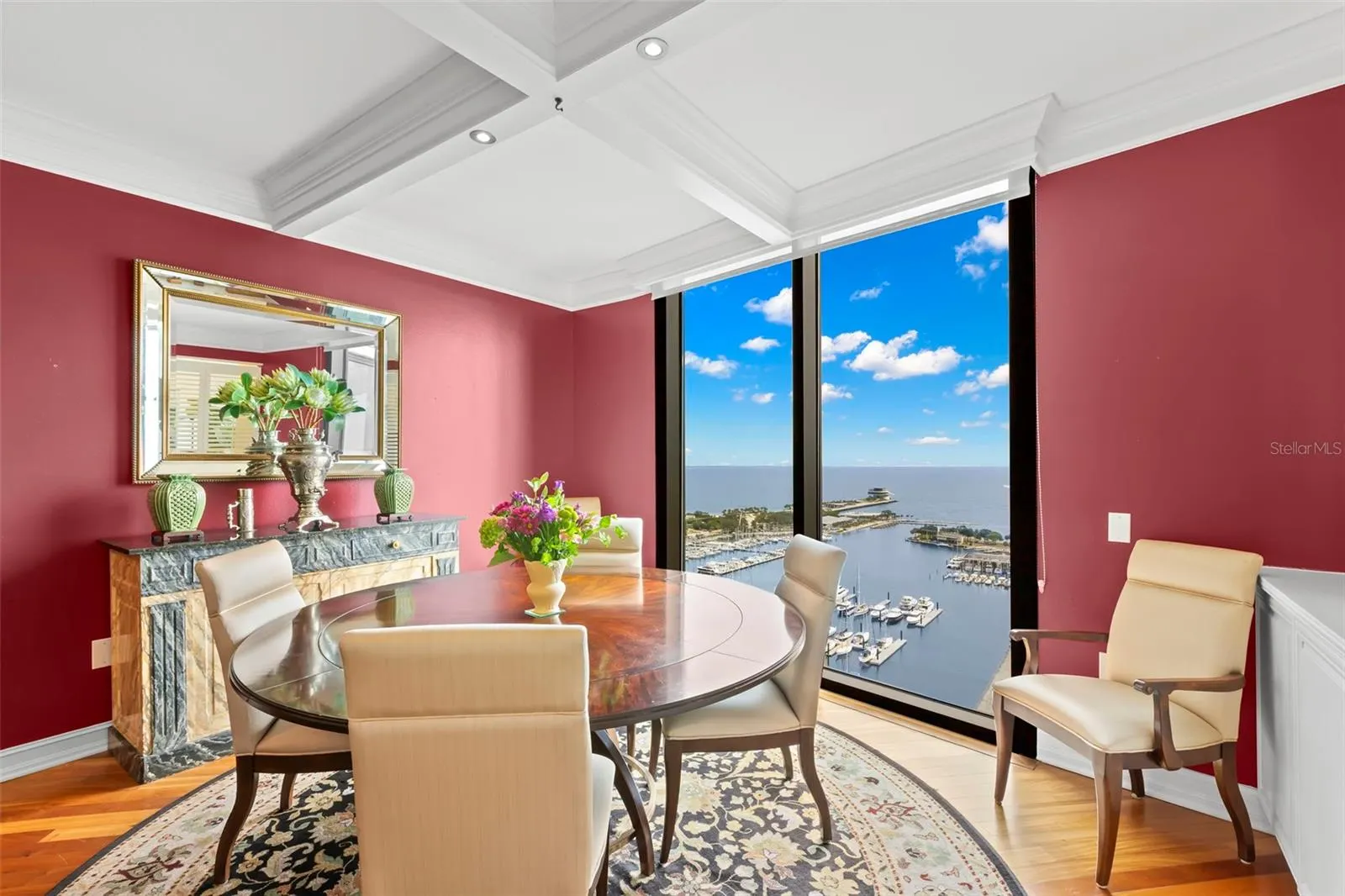 1 BEACH DR SE #2206, #2206