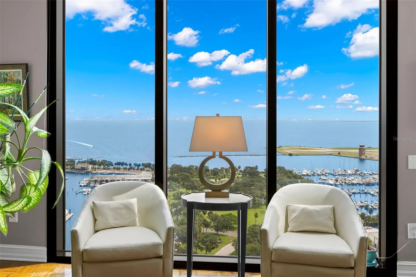 1 BEACH DR SE #2206, #2206