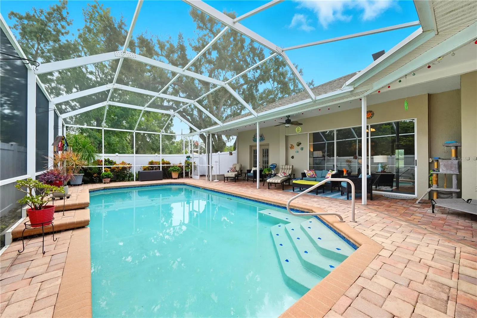 3003 MAGDALENE WOODS DR