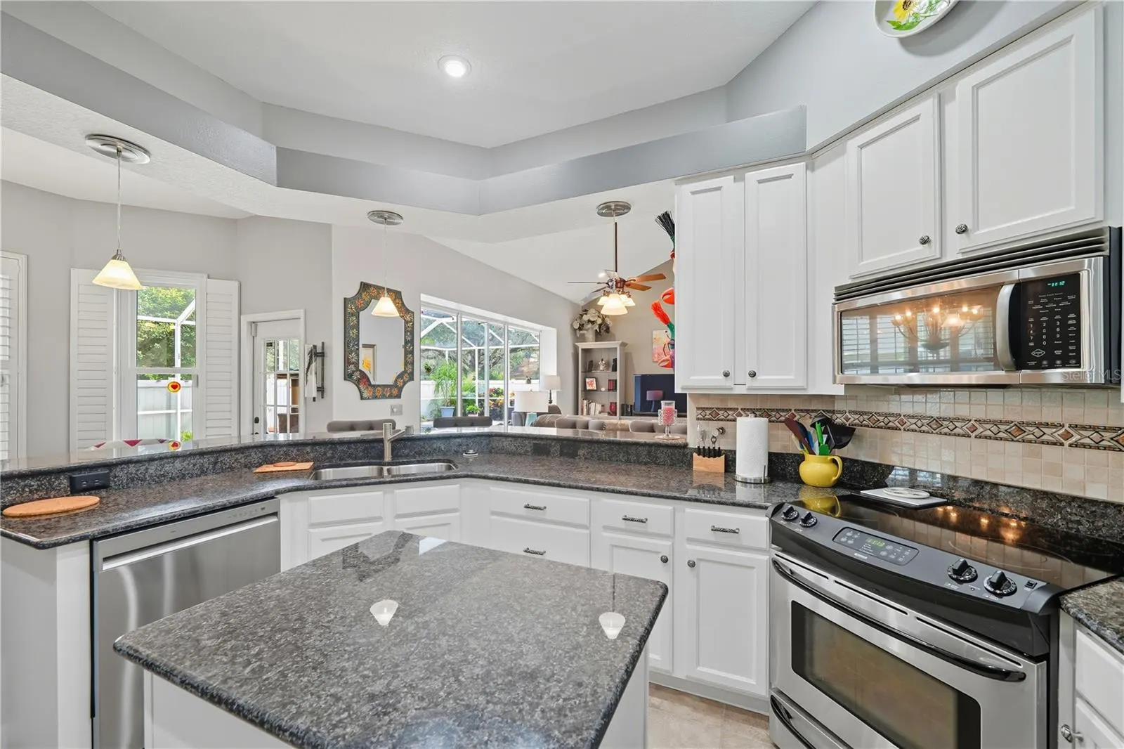 3003 MAGDALENE WOODS DR